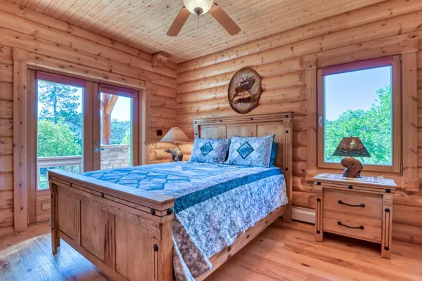 9010 Beulah Highlands RD, Beulah, CO 81023