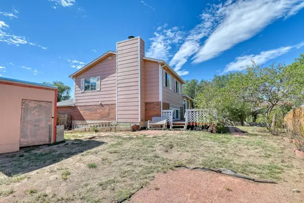 1140 Jet Wing CR, Colorado Springs, CO 80916
