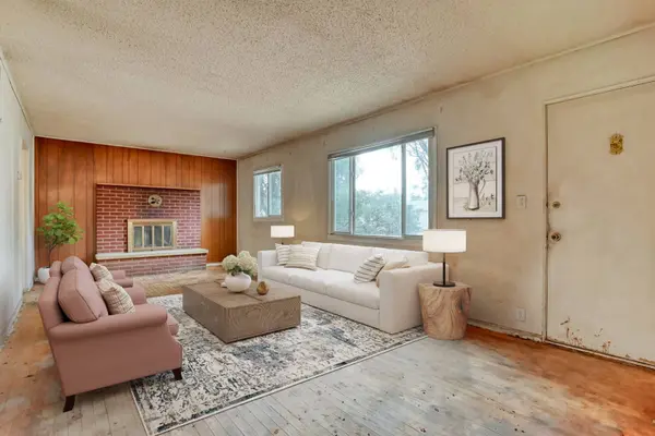 520 E Cheyenne RD, Colorado Springs, CO 80905