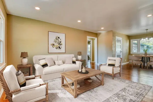 2818 Templeton Gap RD, Colorado Springs, CO 80907