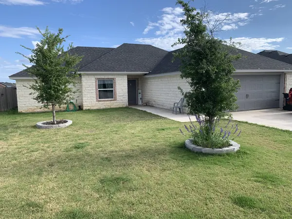 105 Mike Warner Dr, Burnet, TX 78611-2197