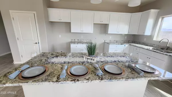 10879 W REEF Circle, Arizona City, AZ 85123