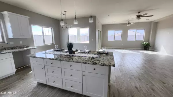 3540 N KIAMI Drive, Eloy, AZ 85131