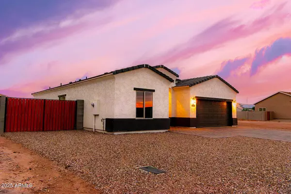 14534 S AVALON Road, Arizona City, AZ 85123