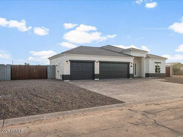 10731 W COVE Drive, Arizona City, AZ 85123