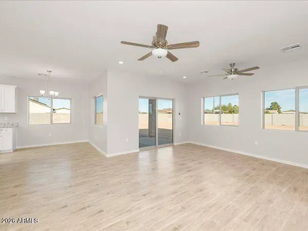 4040 N KIOHA Drive, Eloy, AZ 85131