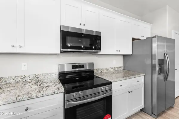 9561 W KRAMER Place, Arizona City, AZ 85123