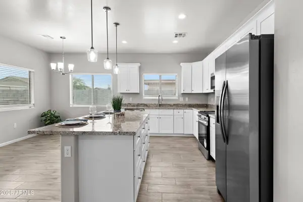 9561 W KRAMER Place, Arizona City, AZ 85123