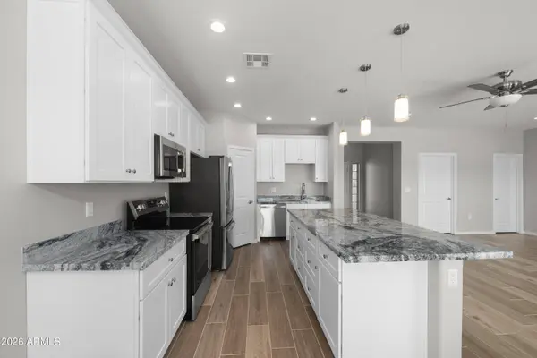 3835 N HOHOKAM Drive, Eloy, AZ 85131