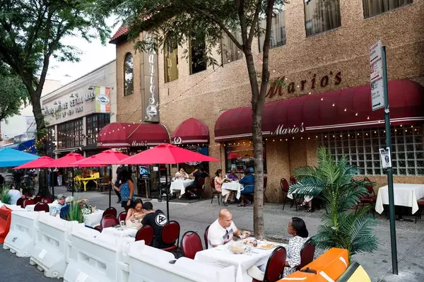 Eating Out in the Bronx: Why Foodies Love Living Here