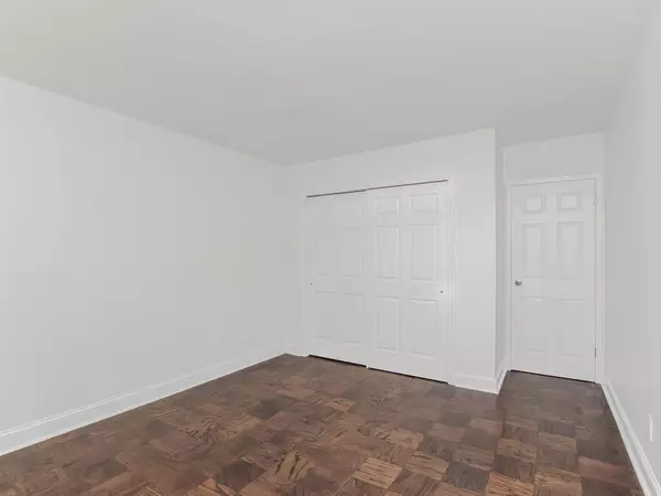 Yonkers, NY 10705-1193,101 Highland Ave #4L