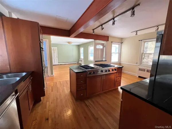 618 Palisade AVE, Yonkers, NY 10703