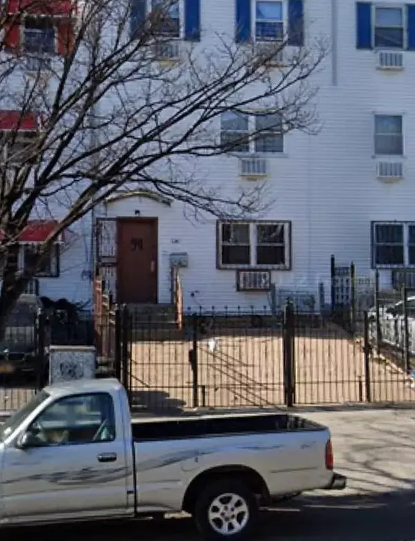 1241 Intervale Ave, Bronx, NY 10459-1780