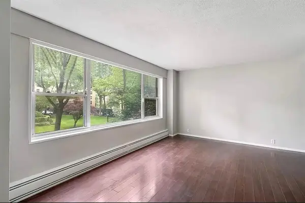 3 Fordham Hill Oval #3d, Bronx, NY 10468-0629