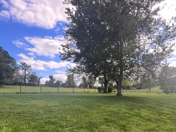 12945 Line Rd, New Freedom, PA 17349-9112