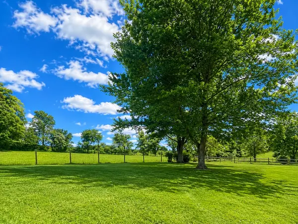 Line Rd, New Freedom, PA 17349