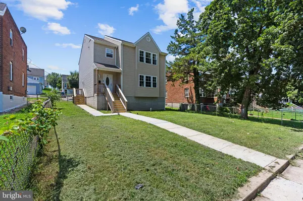 209 W EDGEVALE RD, Baltimore, MD 21225