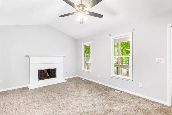 127 Danielle CT, Villa Rica, GA 30180