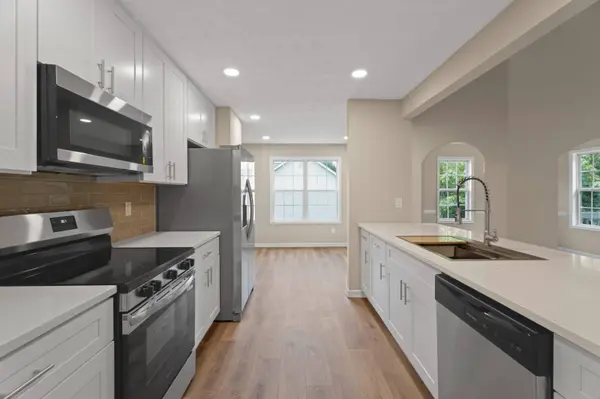 413 W Wind Dr, Villa Rica, GA 30180