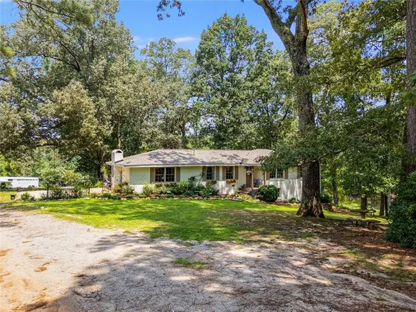 8084 S Giles RD, Douglasville, GA 30135