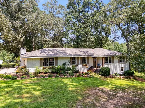 8084 S Giles RD, Douglasville, GA 30135