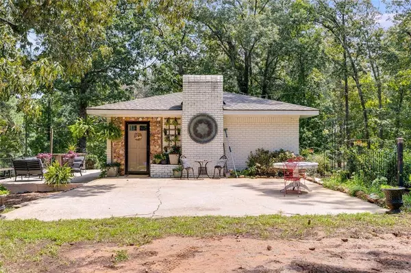 8084 S Giles RD, Douglasville, GA 30135