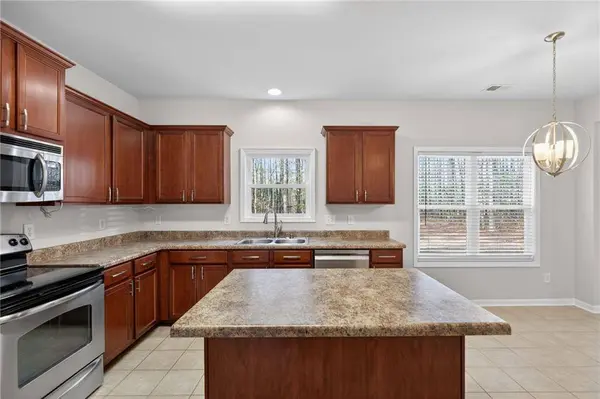 349 Bonnie Sue DR, Villa Rica, GA 30180