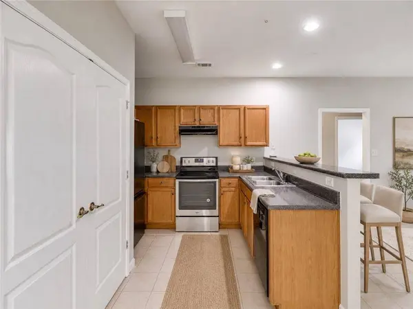 7712 Autry CIR #701, Douglasville, GA 30134