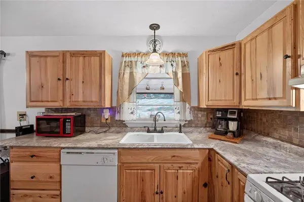 3092 Hicks RD SW, Marietta, GA 30060