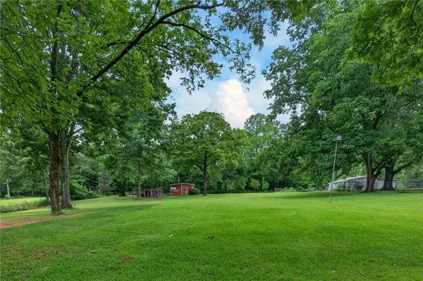 16 Garrett AVE, Bremen, GA 30110