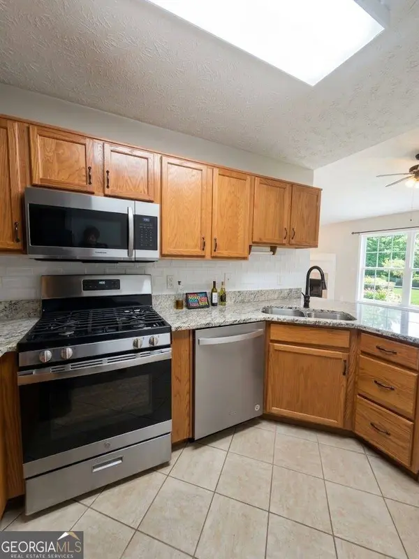 1175 Britley Park LN, Woodstock, GA 30189