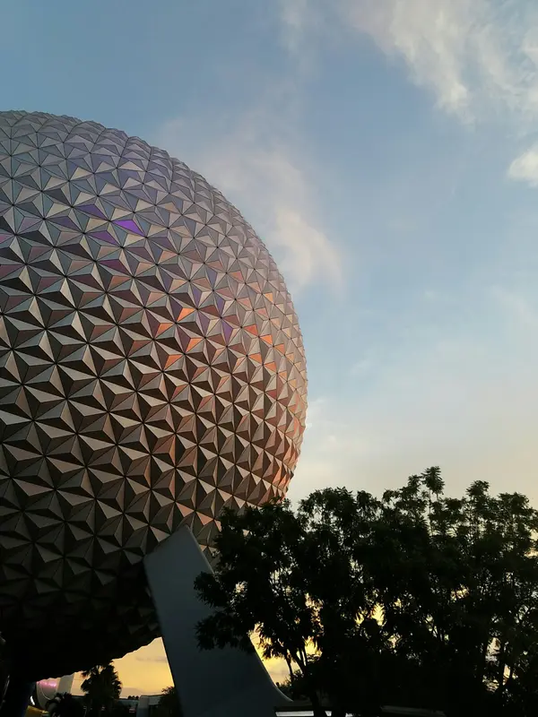 elizabeth-barrientos-kmH-v0h7z0c-unsplash