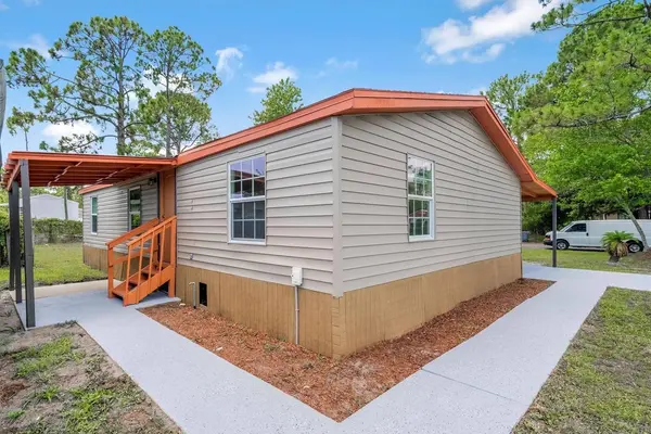 1309 Village Ln, Ormond Beach, FL 32174