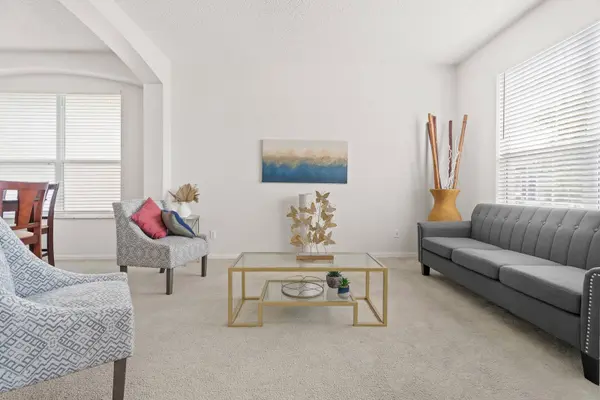 8925 Palisades Beach Ave, Orlando, FL 32829