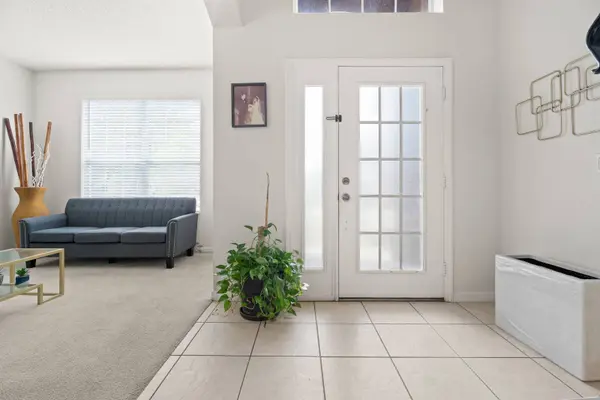 8925 Palisades Beach Ave, Orlando, FL 32829