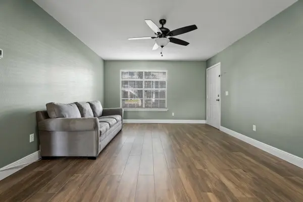 5473 Lake Margaret Dr #D, Orlando, FL 32812