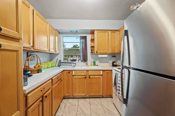 241 N Hill Ave, Deland, FL 32724