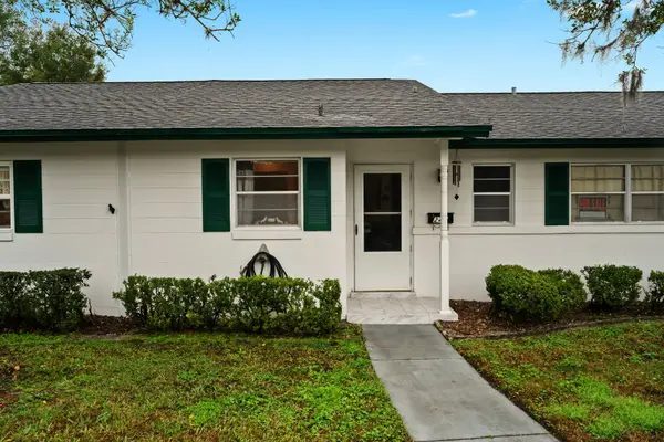 241 N Hill Ave, Deland, FL 32724