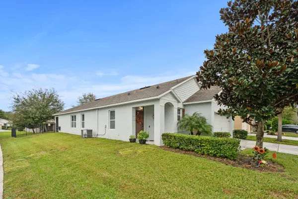 232 Meghan Cir, Deland, FL 32724