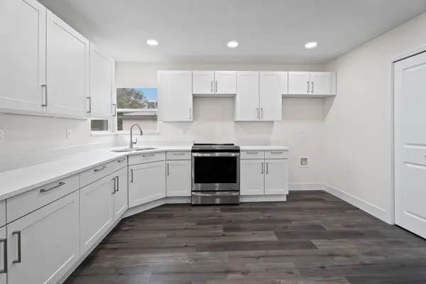 1629 Hastings Dr, Deltona, FL 32725