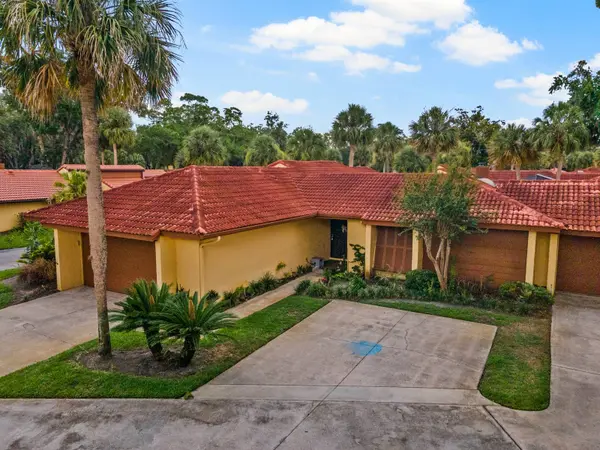 5059 Jamaica Cir, Orlando, FL 32808
