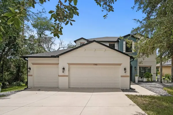 1748 Waterside Oaks Dr, Orange City, FL 32763