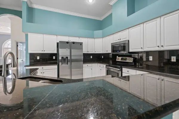 2087 Westbourne Dr, Oviedo, FL 32765