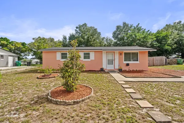 2425 Alamanda Ave, Deltona, FL 32738