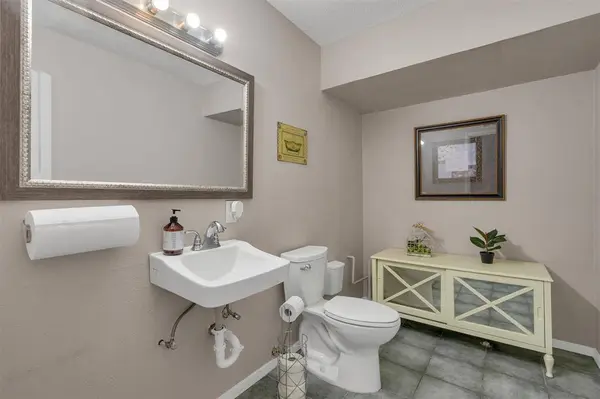 4005 Rufe Snow Drive, North Richland Hills, TX 76180