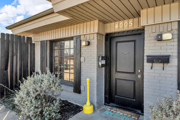 4005 Rufe Snow Dr, North Richland Hills, TX 76180