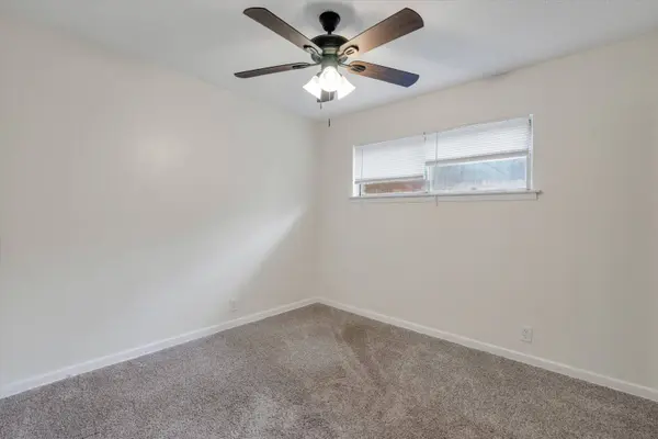 4609 Lois St, Fort Worth, TX 76119