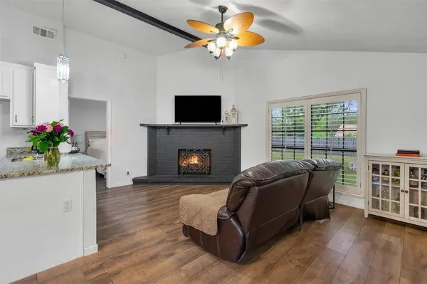 4112 Spindletree Lane, Fort Worth, TX 76137