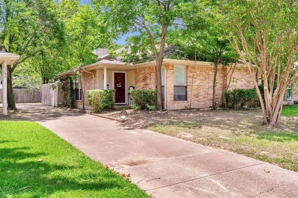 5706 Bramblewood Court, Arlington, TX 76017