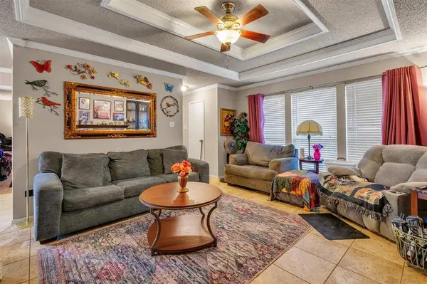 5706 Bramblewood Court, Arlington, TX 76017